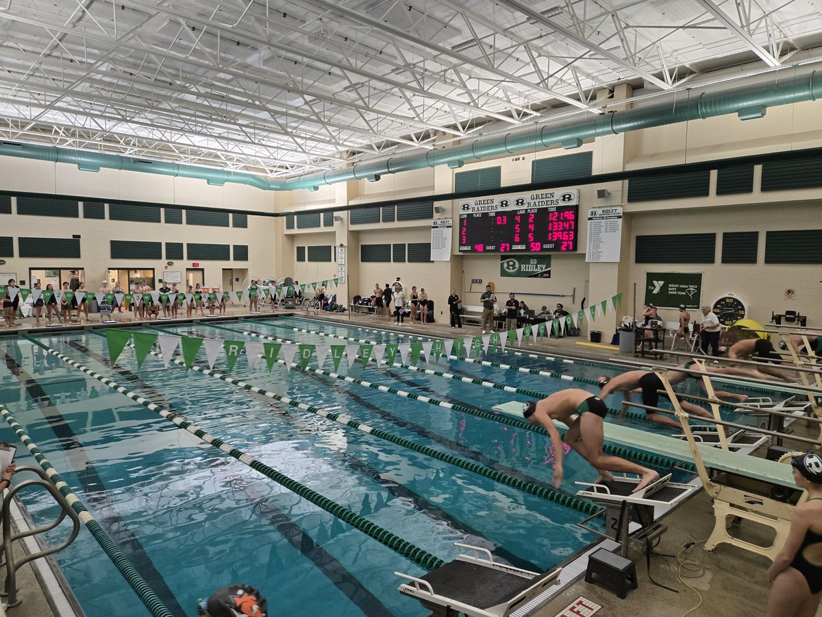 Great Central League home opener for the boys' &amp; girls' swim teams! A strong 💪 meet with great times, exciting finishes, &amp; wins for both teams! The teams also had a teacher appreciation ceremony, which was a wonderful celebration of some of our most loved teachers. Go GREEN 💚