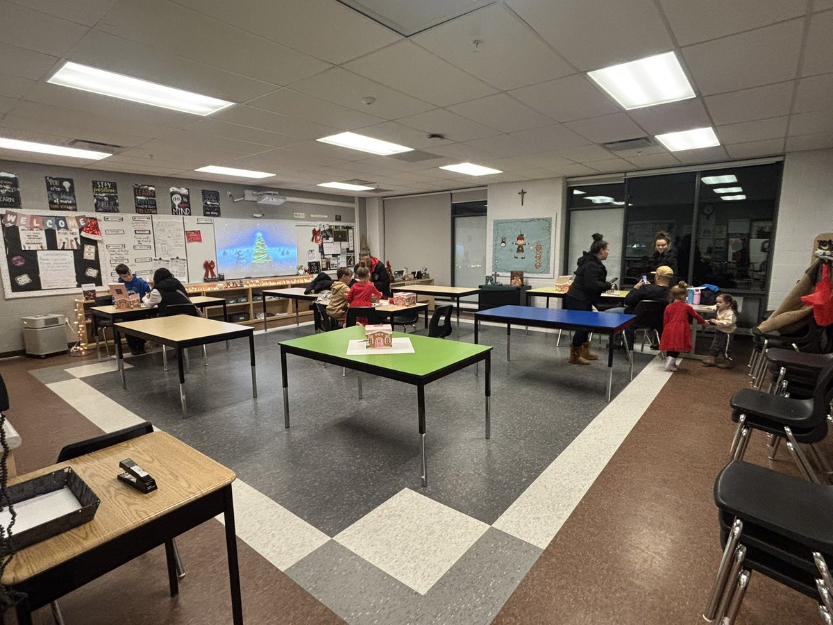 R. Gabil (@mrsgabil) on Twitter photo Christmas in the Village was such a wonderful event bringing together our Eagle families and staff. 🎄☃️❄️ <a href="/St_EVAN_Caledon/">St. Evan Catholic Elementary School</a> Christmas in the Village was such a wonderful event bringing together our Eagle families and staff. 🎄☃️❄️ <a href="/St_EVAN_Caledon/">St. Evan Catholic Elementary School</a>