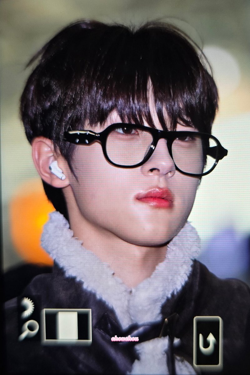 241206 출국

#드리핀 #DRIPPIN #민서 #김민서 #KIMMINSEO #ミンソ #민서의사진박물관