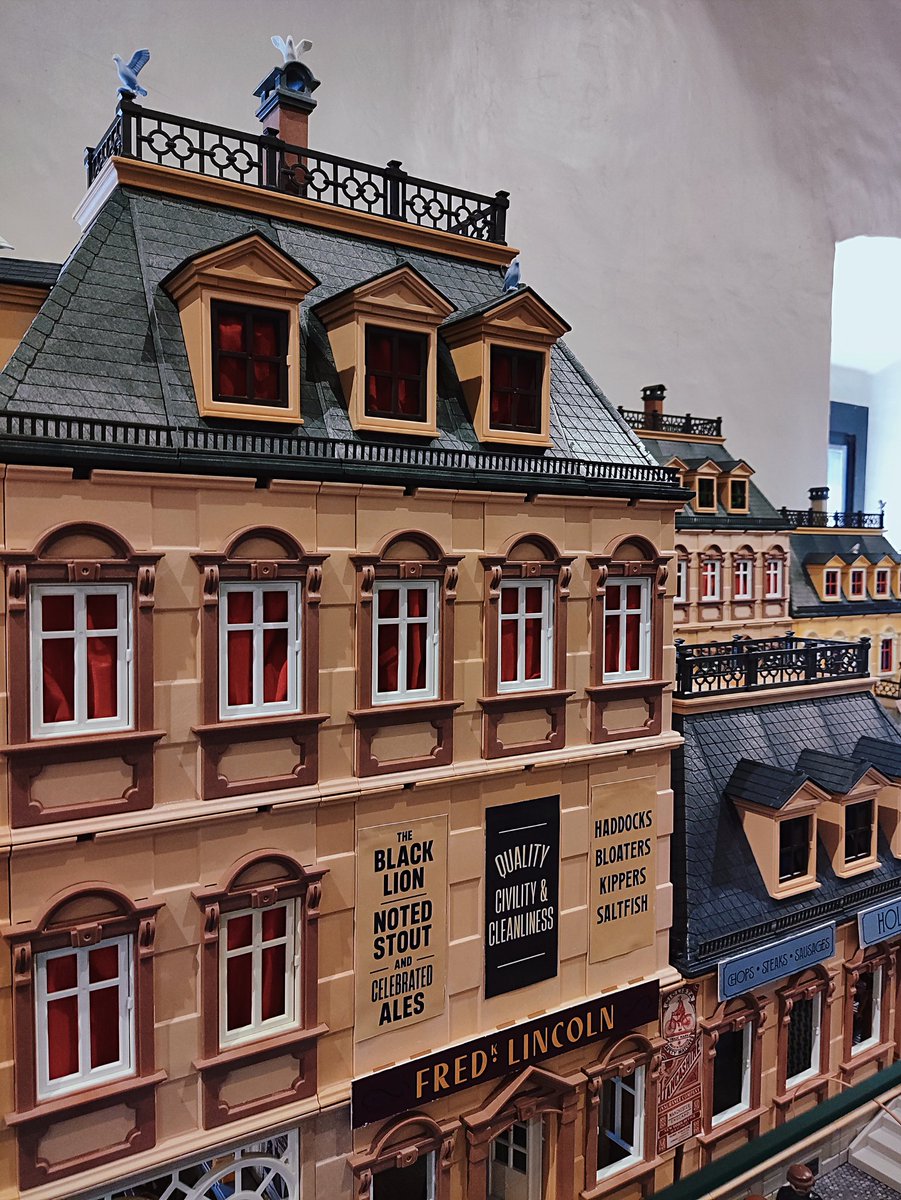 MexicoViajeraa's tweet photo. 📍 Exposición "Historia, juguetes y creatividad" en el Museo de El Carmen. #Playmobil #CDMX https://t.co/sta7sLHcMF