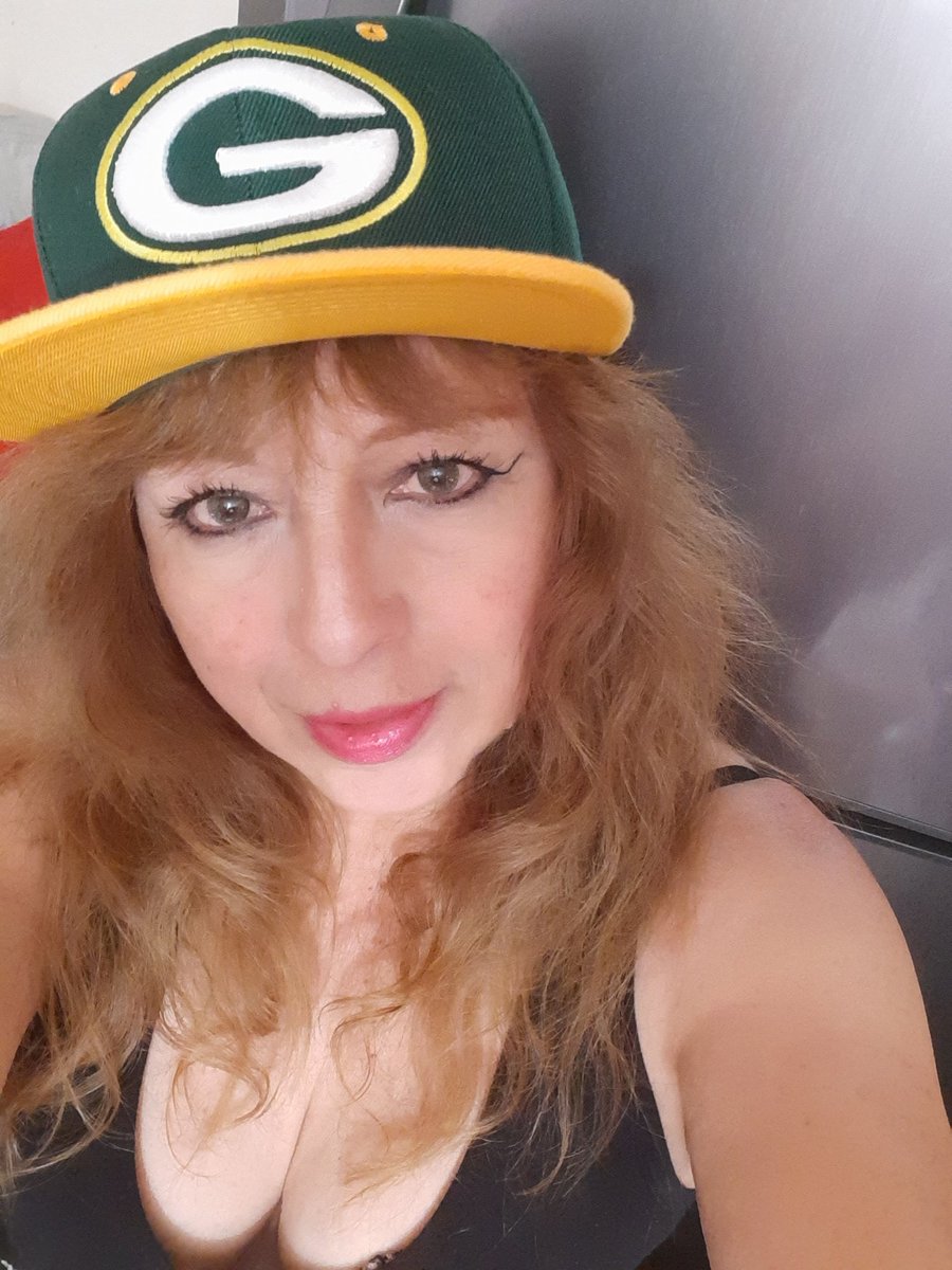 EngelLety's tweet photo. @FOXImpactoNFL #foximpactonfl Go Packs Go https://t.co/FVfrVmwQeA