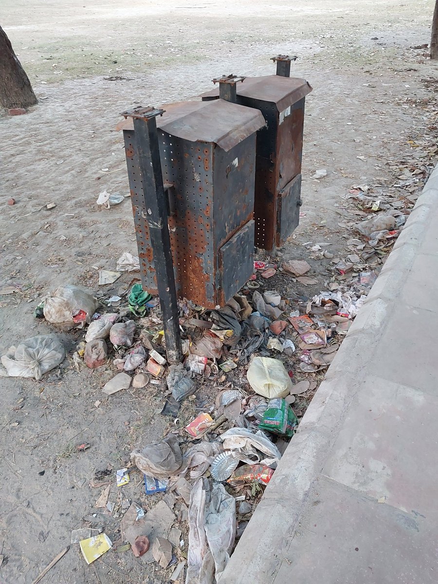sandeep_ty12751's tweet photo. @CeoNoida sir, This is the situation of public park in Sultanpur Sector-128 Noida. Please do the needful so that it should be clean. Dustbins are also in the bad condition. https://t.co/XPPKPWEXSj
