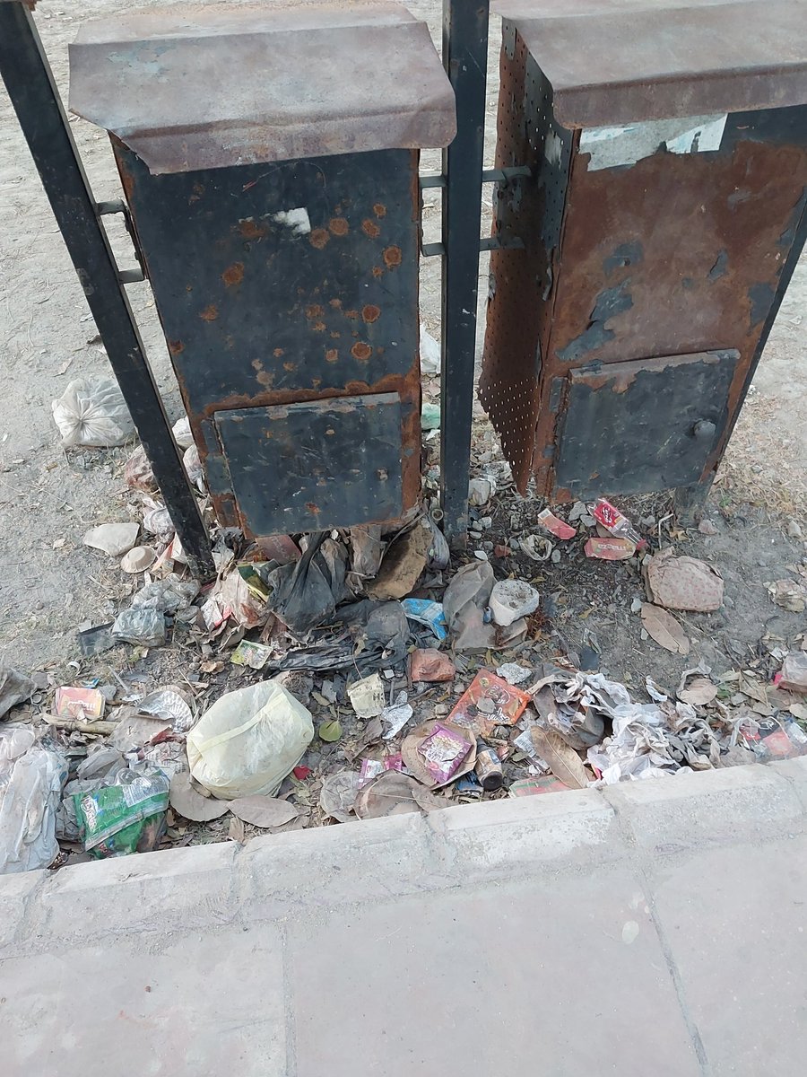 sandeep_ty12751's tweet photo. @CeoNoida sir, This is the situation of public park in Sultanpur Sector-128 Noida. Please do the needful so that it should be clean. Dustbins are also in the bad condition. https://t.co/XPPKPWEXSj