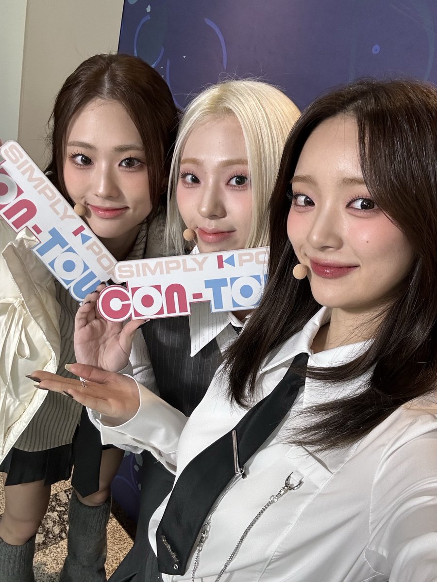 _Simplykpop's tweet photo. It's a natural fact of life...
Once you watch #ICHILLIN's #Official stage on #SimplyCONTOUR, you'll naturally fall into a deep rabbit hole of all of #ICHILLIN's videos, because that is what their charms will do to you๐ https://t.co/l9C9RyfcWv