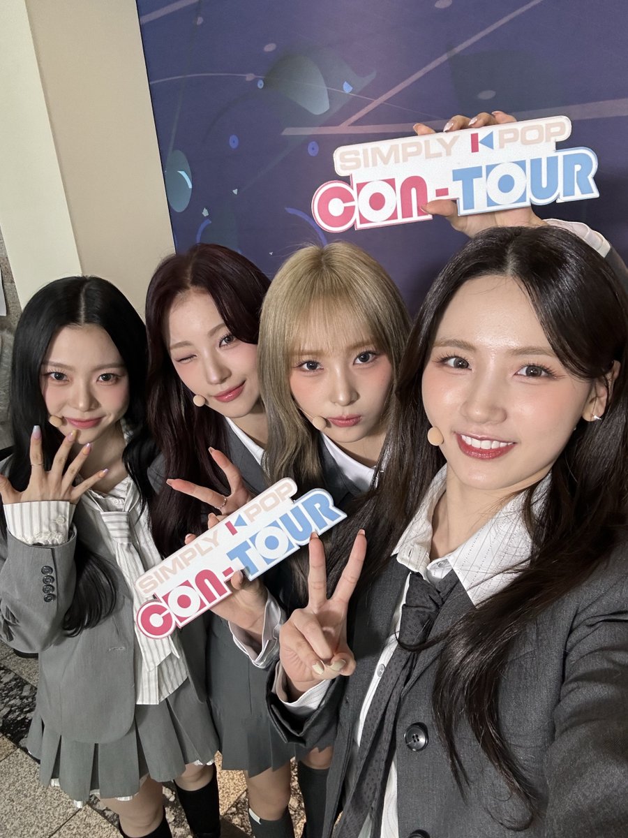 _Simplykpop's tweet photo. It's a natural fact of life...
Once you watch #ICHILLIN's #Official stage on #SimplyCONTOUR, you'll naturally fall into a deep rabbit hole of all of #ICHILLIN's videos, because that is what their charms will do to you๐ https://t.co/l9C9RyfcWv