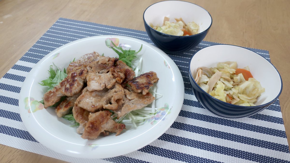 soraclock's tweet photo. ヨシケイのカットミール試してみました。
食材がカットされた状態で届くので、15分で完成しました。 https://t.co/gc8DWXqng6