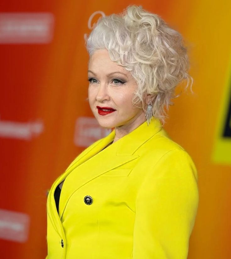 thubmail-Cyndi Lauper