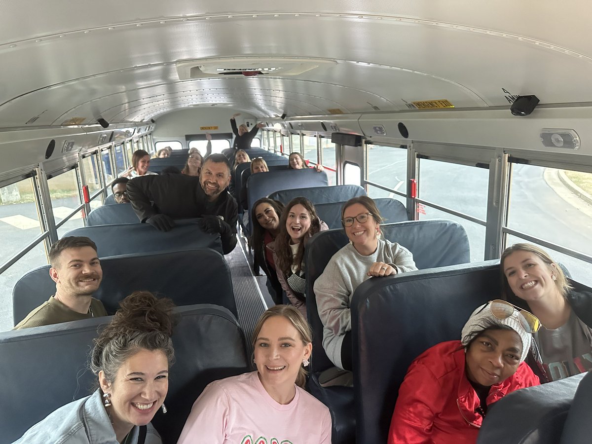 dishmanmcginnis's tweet photo. An afternoon Faculty meeting turned into a surprise bowling and dinner trip on the bus for the Dishman staff!! 🎳 🍚 🎄 🚌 fun evening spent with the Dishman family!! https://t.co/H3ySzxNxHY