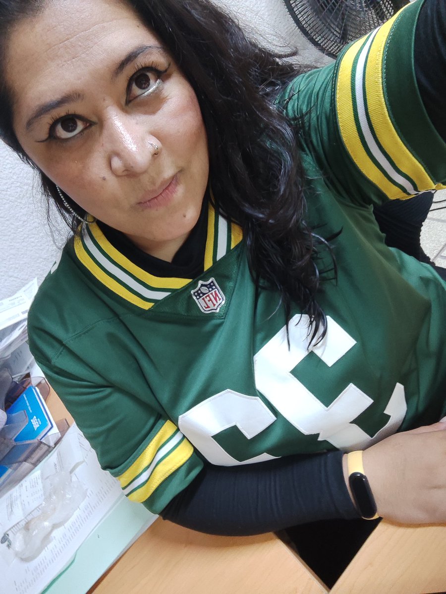 RUBISAIR's tweet photo. @FOXImpactoNFL Saludos desde Querétaro a mis hermanos de Dinastía Lombardi 🙌🏻 https://t.co/nMU8AX2moo