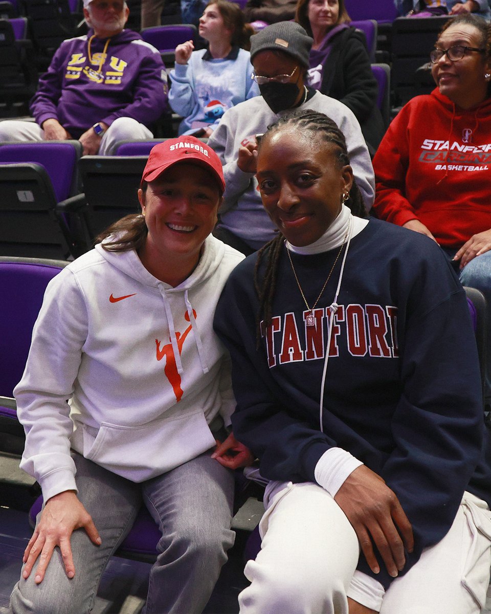 Stanford WBB 🌲🏀 tweet media