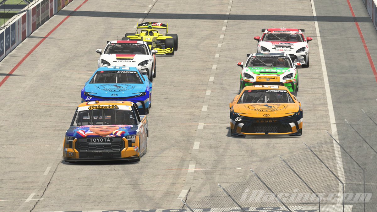 Dogathan's tweet image. Thank You @DWRshow @RyanEversley Sean Heckman @continentaltire the #ThursdayNightBlunder Staff and participants!! Finished our fall season with six class wins🥇 and a second place 🥈taking 7th in points for the season!! #ContiBlunder