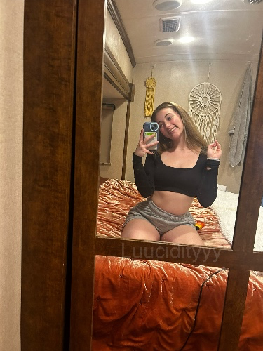 LuucidityyyS's tweet photo. I just received $50🎁 from Anonymous via Throne. Checkout my wishlist at throne dot com /Luucidityyy https://t.co/DZjaI1UNtF