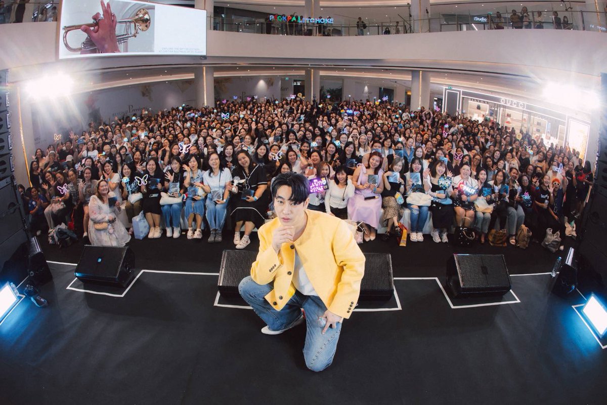 PeckPalitOfficial tweet media