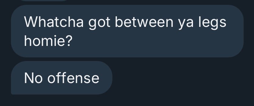 everyonfollower's tweet photo. Fellas this is not how you start a conversation with a stranger okay? This is genuinely not okay and disgusting. https://t.co/3uQWNbcRPu