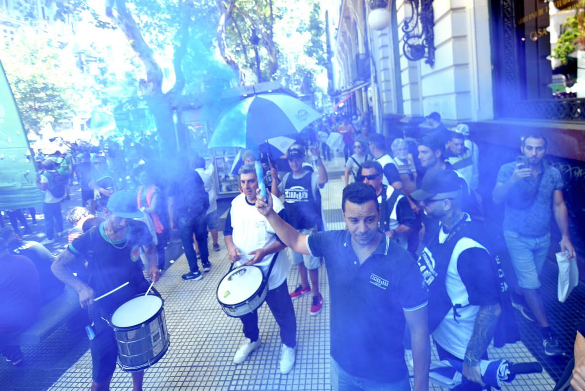 soeiacapital's tweet photo. Marchamos a Plaza de Mayo en la gran Jornada Federal de Lucha contra el Hambre, por la Paz, la Justicia Social y la Soberanía.

https://t.co/N0yzkKNBQH

#Aceiteros #Unidad #ClaseTrabajadora https://t.co/kYJs8bWNTQ