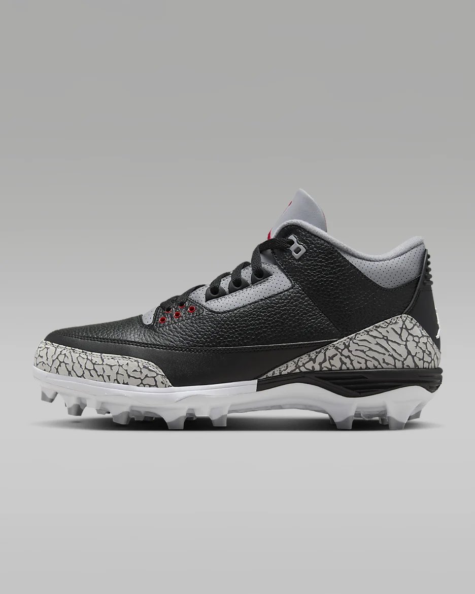 SnkrsStock's tweet photo. AD: SALE AJ-3 BLACK CEMENT CLEATS 
$142.97 w/Code CYBER

https://t.co/WmMfM8F4t9 https://t.co/Q5L7Ikkr5a
