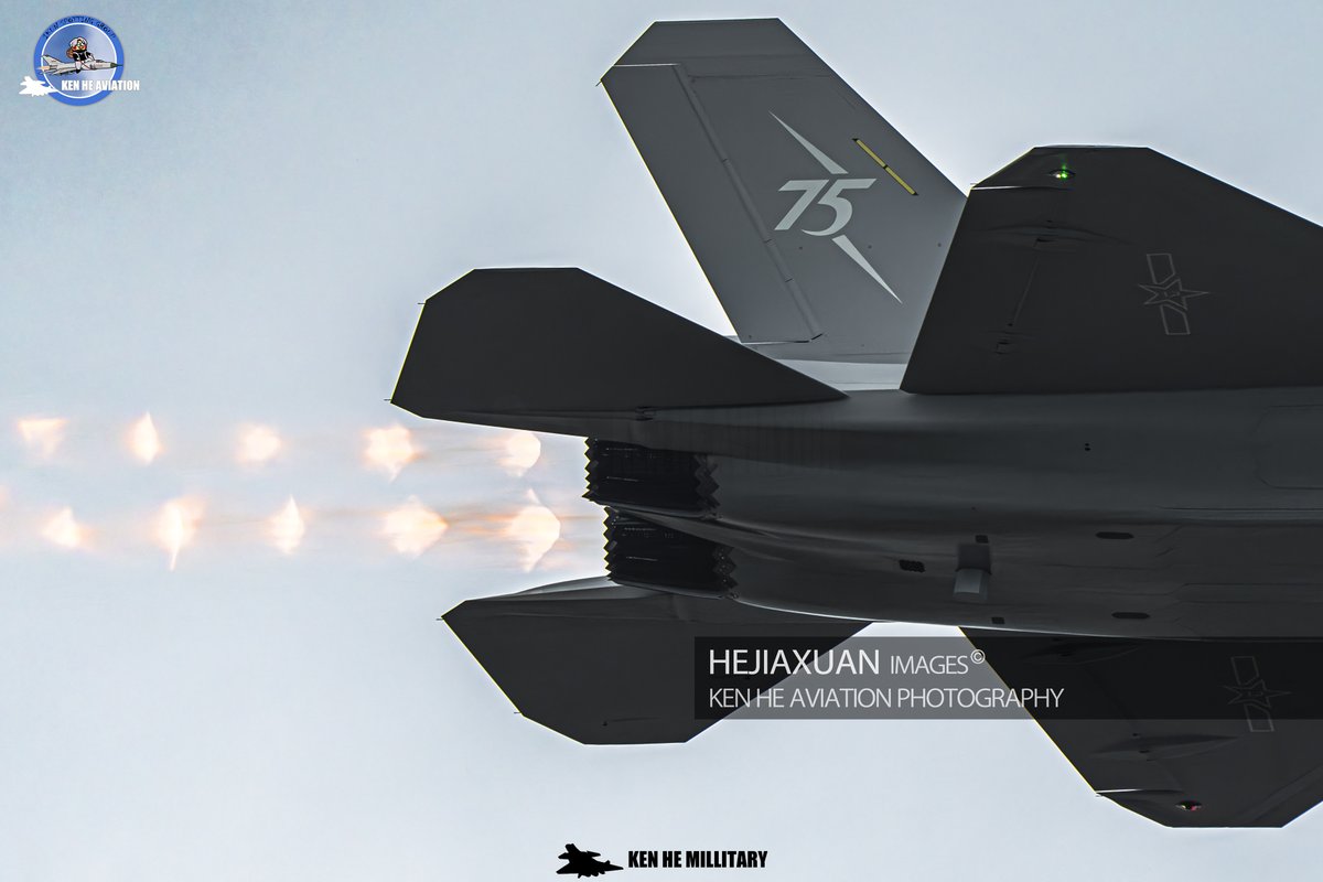 KenHe1587199's tweet photo. A close-up of Shenyang J-35A, with using afterburner. Shot at Zhuhai Airshow #J35 #aviation #airshow #militaryaviation #aviationphotography #chinamilitary #peoplesliberationarmy #ZhuhaiAirShow2024 #airshowchina2024 https://t.co/FawwfEwSHq