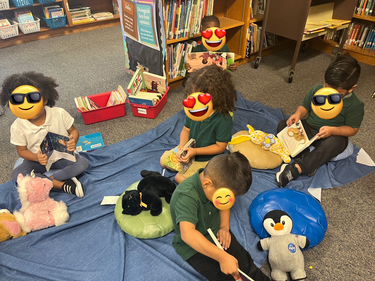 Prek 3 reading at WB Miller Library! <a href="/WBMillerVikings/">William Brown Miller ES @ Dallas ISD</a> @<a href="/DISD_Libraries/">Dallas ISD Libraries</a> <a href="/DISDLibrarian/">Patricia Alvarado</a> <a href="/DHLibraryStax/">DHenderson DISD LMS Specialist</a>