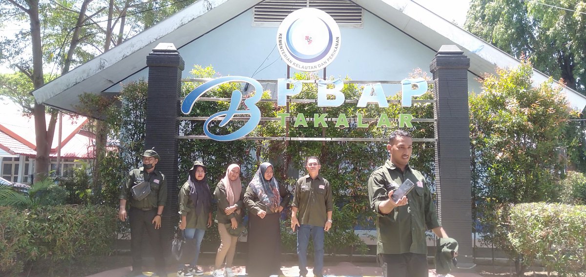 Abil_Ibil's tweet photo. Senin 02/12/24,  Abdul Yusup Tiapon Luhkan Halteng , Mengikuti Kegiatan kunjungan ke BPBAP Takalar di Sulawesi Selatan Bersama Dinas Perikanan Kab Halmahera Tengah melalui kegiatan Studi Tiru
 #GiatLuhkanSatminkalAmbon
#LuhLapor #Halteng @BP3_Ambon https://t.co/lyki8JM317