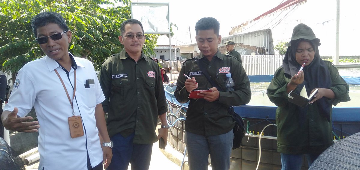 Abil_Ibil's tweet photo. Senin 02/12/24,  Abdul Yusup Tiapon Luhkan Halteng , Mengikuti Kegiatan kunjungan ke BPBAP Takalar di Sulawesi Selatan Bersama Dinas Perikanan Kab Halmahera Tengah melalui kegiatan Studi Tiru
 #GiatLuhkanSatminkalAmbon
#LuhLapor #Halteng @BP3_Ambon https://t.co/lyki8JM317
