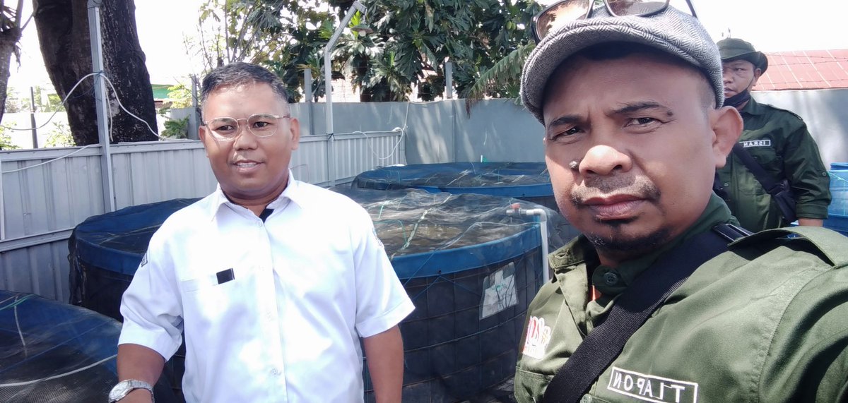 Abil_Ibil's tweet photo. Senin 02/12/24,  Abdul Yusup Tiapon Luhkan Halteng , Mengikuti Kegiatan kunjungan ke BPBAP Takalar di Sulawesi Selatan Bersama Dinas Perikanan Kab Halmahera Tengah melalui kegiatan Studi Tiru
 #GiatLuhkanSatminkalAmbon
#LuhLapor #Halteng @BP3_Ambon https://t.co/lyki8JM317