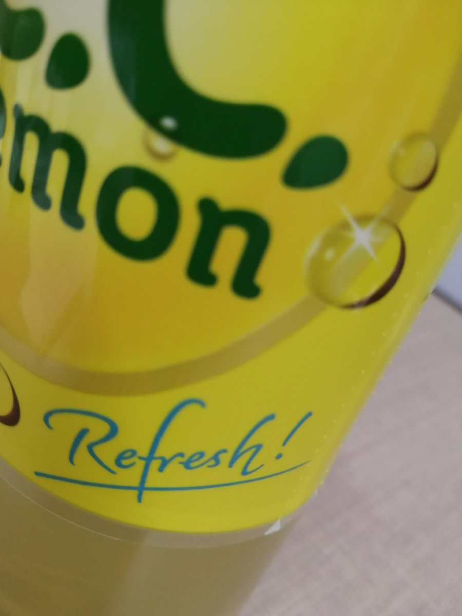 bombom_888's tweet photo. 飲みたくなったんだLemon！
Refresh! https://t.co/iDJJM3qFg2