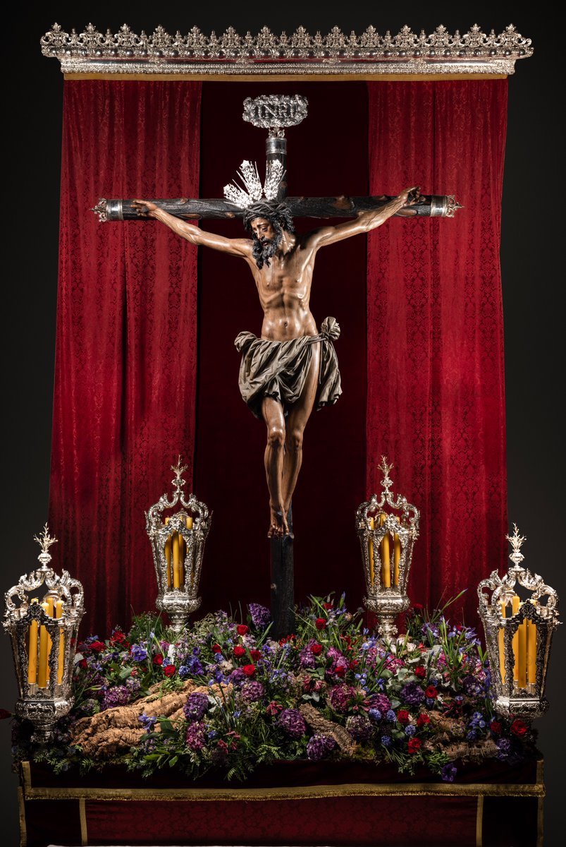 Randofer94's tweet photo. Montserrat 

@Hdad_Montserrat 

#IICongresoHdadesSevilla https://t.co/HfaEwSR0Gd
