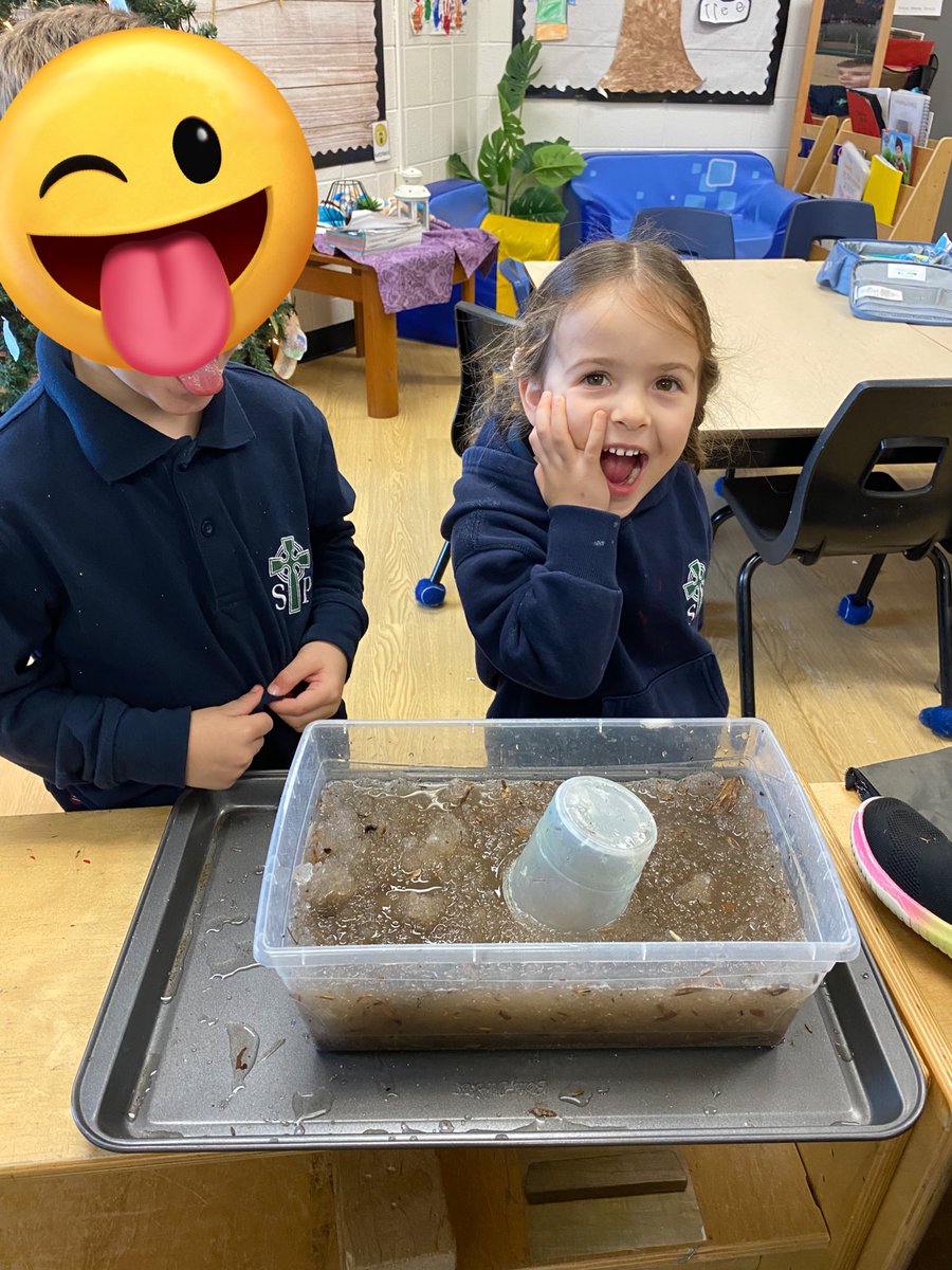 mrs_hantz's tweet photo. Snow has arrived!!!  Some friends think it’s a delicious treat, so we collected the yummiest looking snow and brought  it inside. Ask your little one what they thought about the melted snow. @mrs_mcnish https://t.co/1pUaqnUgay