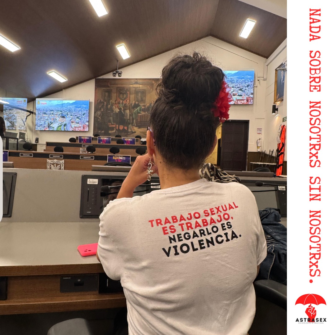 A S T R A S E X tweet media