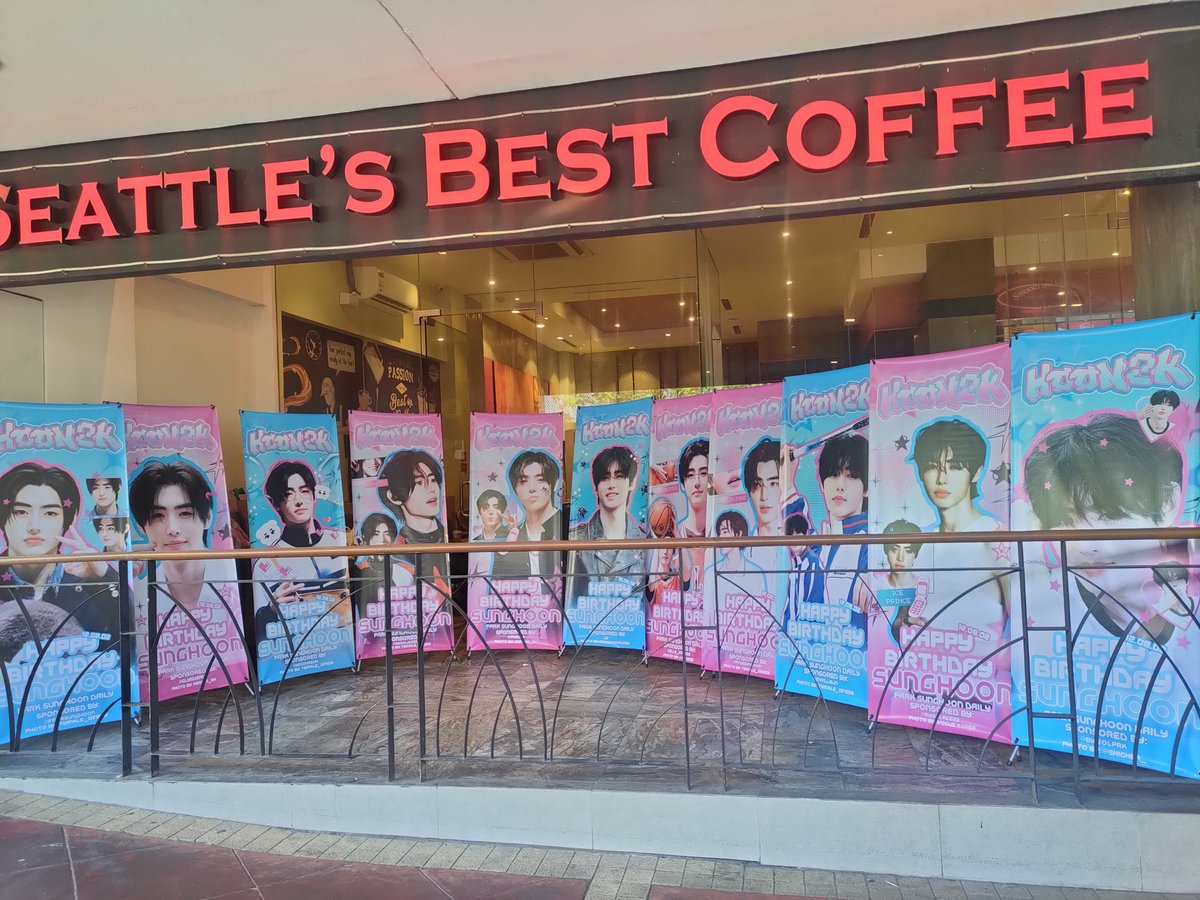 HooniesPH's tweet photo. Are you guys ready to see this lovely banner?
At exactly 12 NOON today, you will be witnessing this at the Seattle best coffee.
Make sure to strike a post or you may win this at the #HOON2K this december 8, 2024 at the dunkin parqual slot are limited so register now!
DONT FORGET TO TAG US!