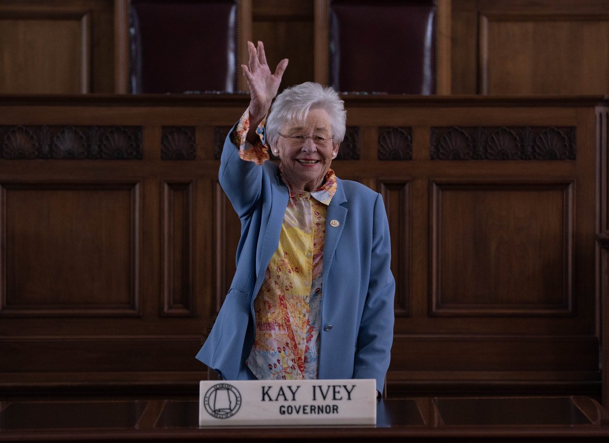 GovernorKayIvey's tweet photo. ✍️: I celebrated the hard work of many Alabamians at my Proclamation Ceremony today.

With my signature — Osteopathic Medicine Month, Gifted Education Month and Computer Science Education Week — are just some of the proclamations that are now recognized in Alabama. #alpolitics https://t.co/oVu9ML5H7O
