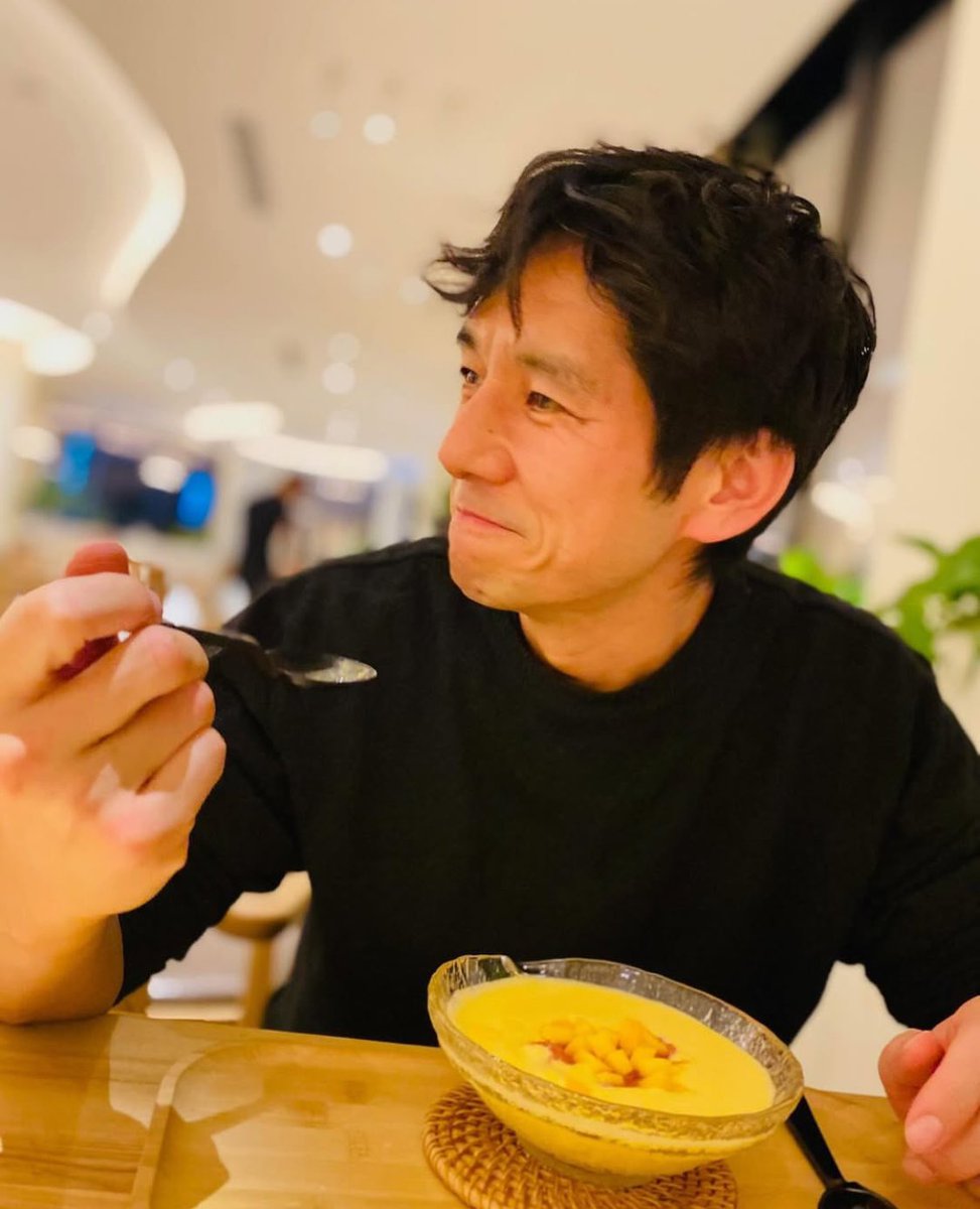A9Nkx's tweet photo. 🟦芸能情報🟦
西島秀俊
今日のスイーツ
Today’s sweets.
#mangopudding
#newyork
#西島秀俊 https://t.co/5umsq35ERs