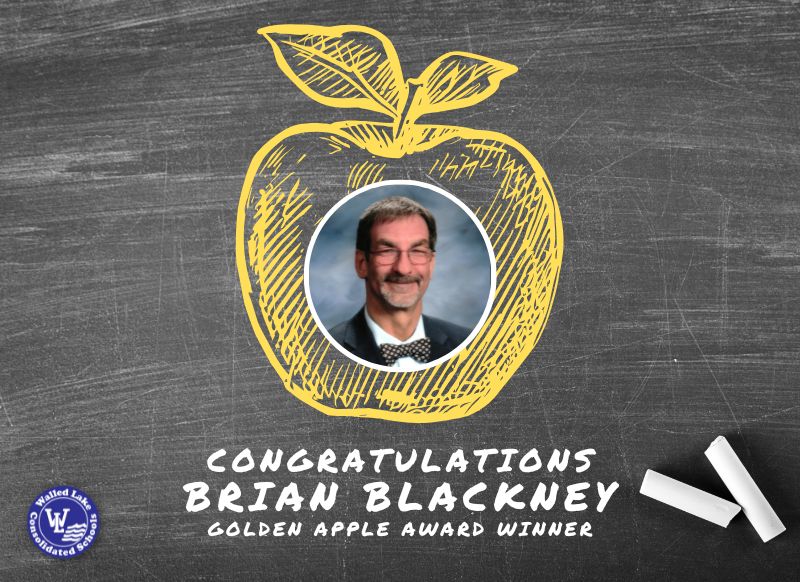 Congratulations to Walled Lake Western social studies teacher, Brian Blackney, on receiving a Golden Apple Award! 💙 #WEareWLCSD

Story ➡ wlcsd.org/community/dist…