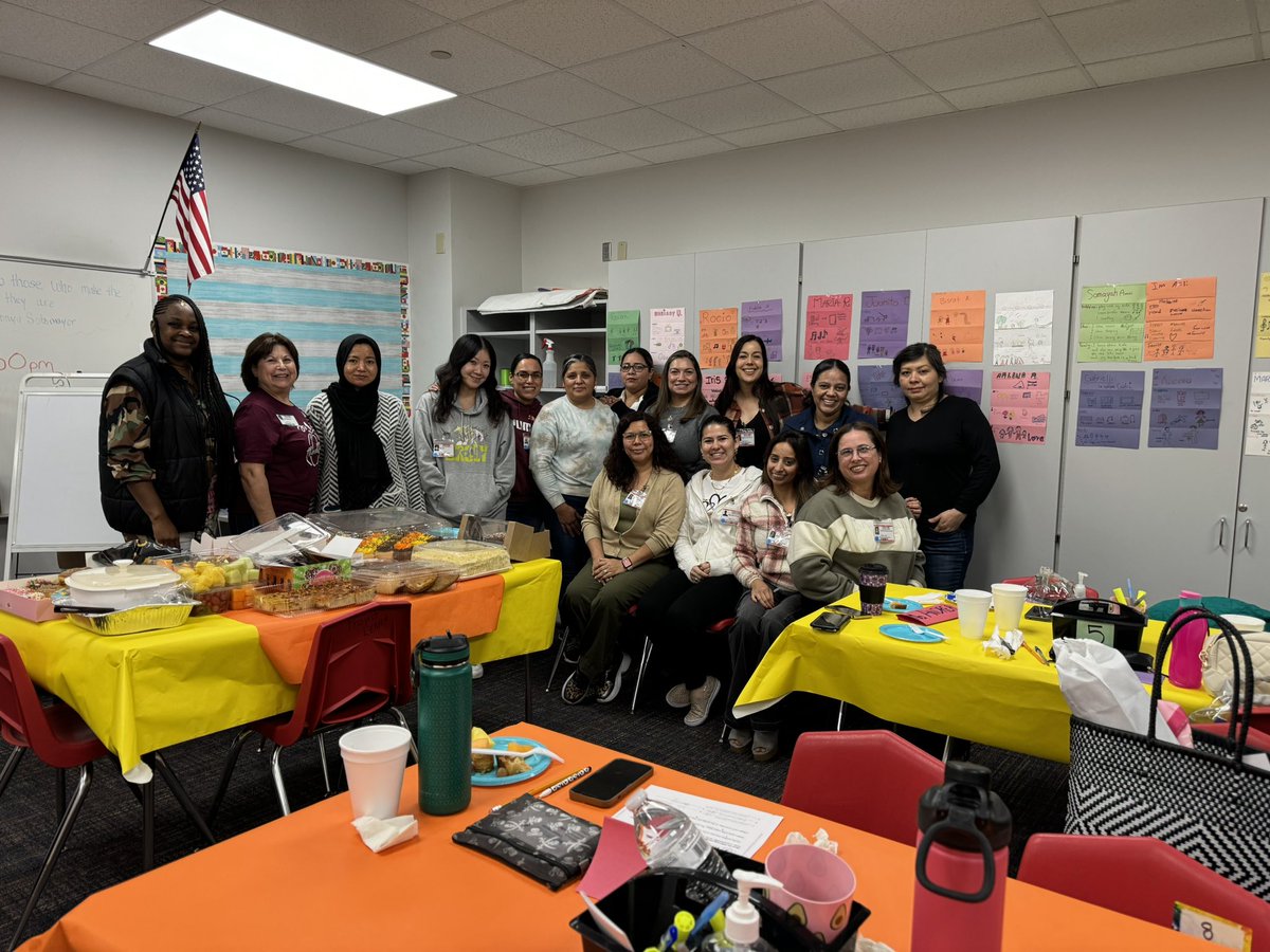 ProjectLEARN3's tweet image. We are grateful for all of our ESL adult education students! 🧡 @WeAreHCCS