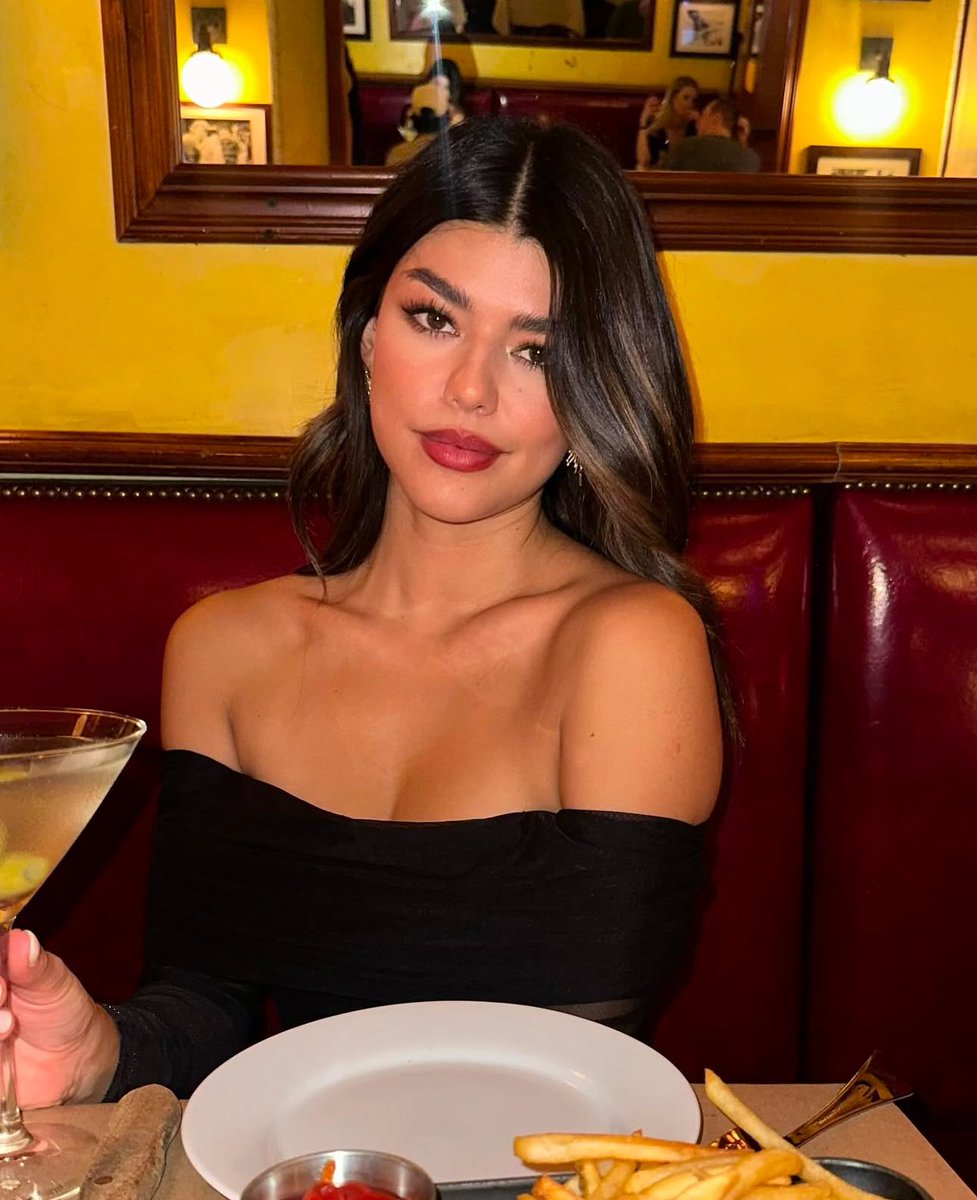 Dinner time is the best time. #bonappetit