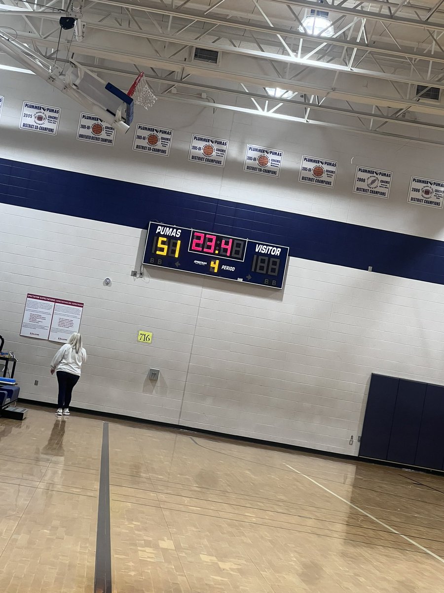 Coach "Money" Mills tweet media