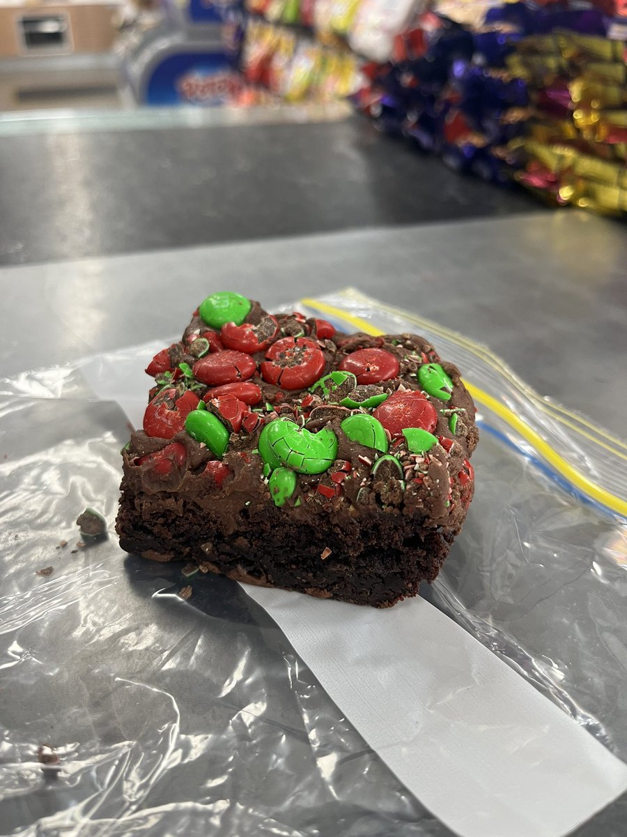 buggzykaye's tweet photo. omad, 95 calories 😃😃😃 https://t.co/yF9JUZsNW0