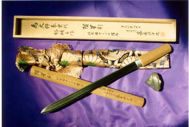 mineralmarche1's tweet photo. 来年のさいたまミネラルマルシェでは、10年ぶりキャニオンディアブロ隕石で作った『隕星剣』の展示を行う予定です⚔️
所有されている福島県に星の村天文台さんにご協力をお願いしました🙇‍♂️ https://t.co/hF01Ea4B2h
