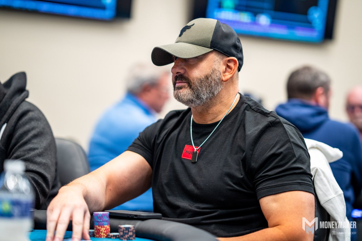 MoneymakerTour's tweet photo. 🚨 Registration is now closed on Flight D of the @OrangeCityPoker $200K GTD with 21 entries and @KarlMano is in the field.

Through 4 flights, we’ve only seen 90 entries of the needed 471 to make the guarantee. With only four flights left will we make it? #ValueAlert 🚨 https://t.co/1aHwH4gj58