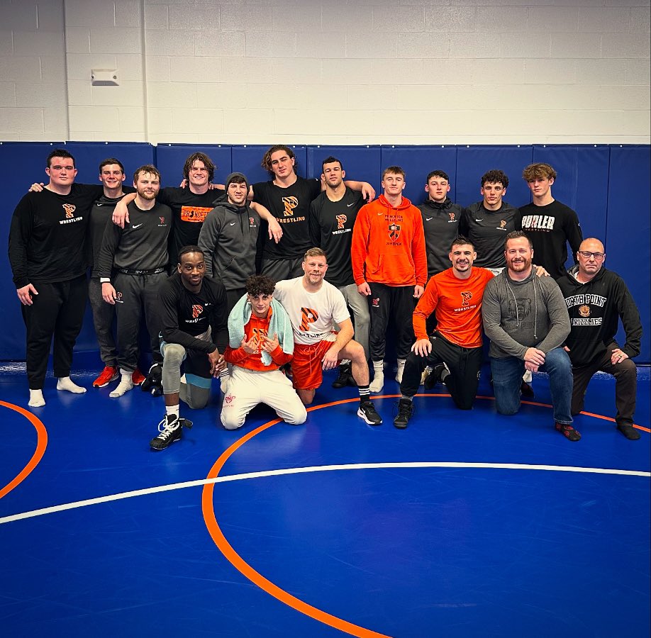 NPGrizzlyWREST's tweet photo. Tonight we were fortunate to host the one and only @princetonwrestling for their team workout before they dual @iowahawkeyewrestling tomorrow night. Phenomenal things going on at Princeton!
#SupportTheSport https://t.co/pXjEm4dUs6