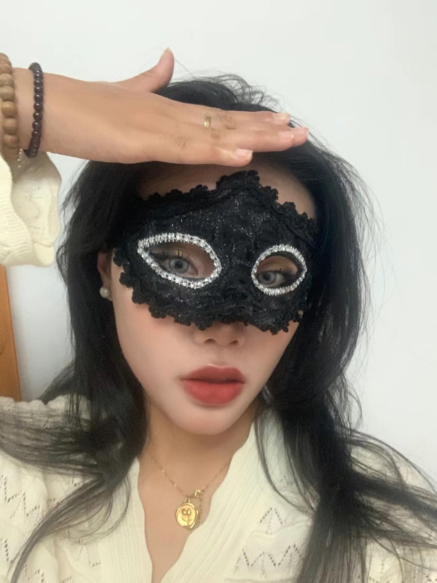 俱乐部人妻分享4

这嫂嫂看着不太容易被征服，有勇气的可以尝试一下

#苏州  #上海 #杭州 #南京 #嘉兴 #人妻 #少妇  #夫妻 #3p 

<a href="/007share/">007𝕏🟡（转推版）</a>     <a href="/wqganenshi_/">有稿投😁</a>  <a href="/tbzt2024/">推波助臀（接投稿）</a>