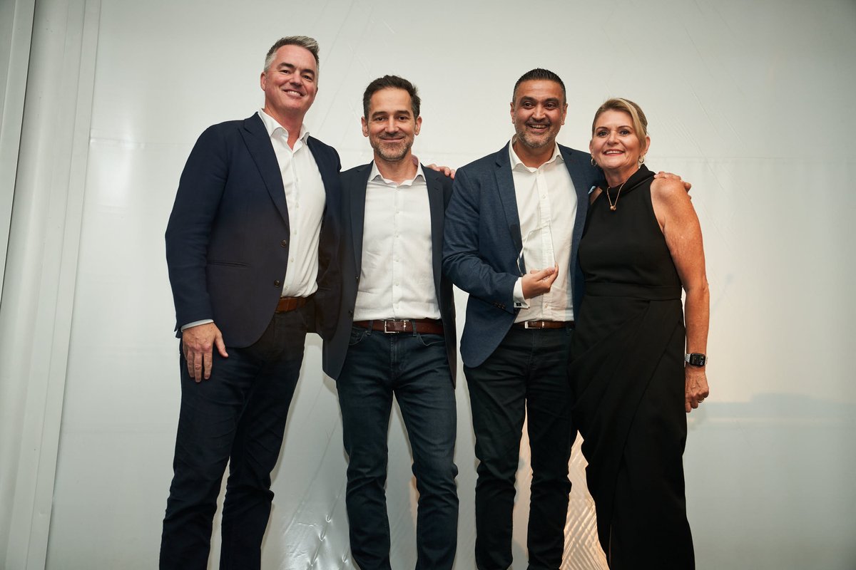 DickerData's tweet photo. Our @DickerData  team is thrilled to share that we’ve been named @HPE's Distributor of the Year and Aruba Marketing Partner of the Year at the HPE Partner Awards🏆🏆

Thank you to HPE for recognising our team &amp; a heartfelt thank you to our partner community. 

#WEAREDDR https://t.co/n1LL1nGXdC