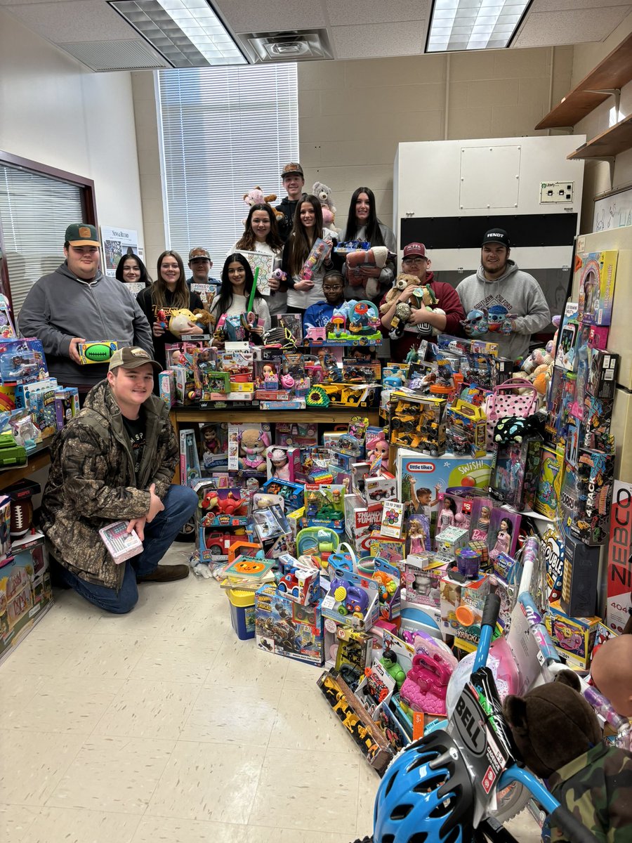 SGStormFFA's tweet photo. Close to 600 toys were collected to benefit children in Hot Springs (Madison County) this holiday season. #livingtoserve https://t.co/YSLrfhdSTp