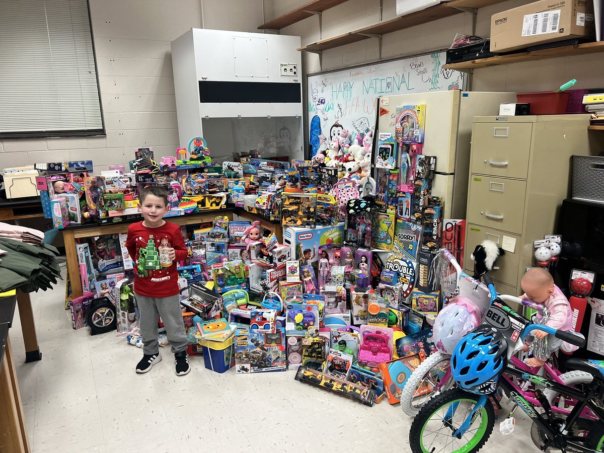 SGStormFFA's tweet photo. Close to 600 toys were collected to benefit children in Hot Springs (Madison County) this holiday season. #livingtoserve https://t.co/YSLrfhdSTp