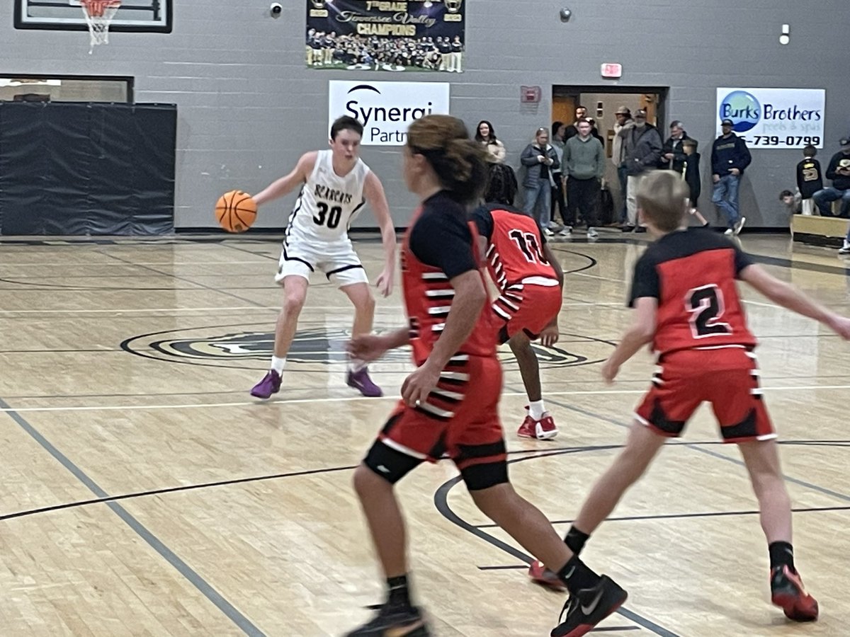 CullmanMiddle's tweet photo. CMS Basketball 🏀 

8th Grade Boys

Muscle Shoals 24

Cullman 41

FINAL https://t.co/RKyOs8xr9d