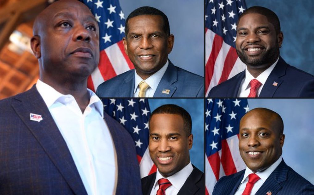 All that ass kissing and none of them got jobs in the Trump administration. 🤣
