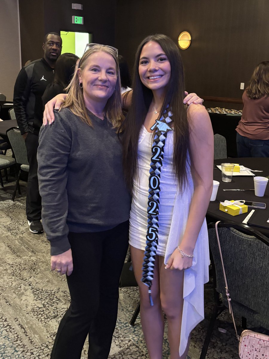 Tylee Hale tweet media