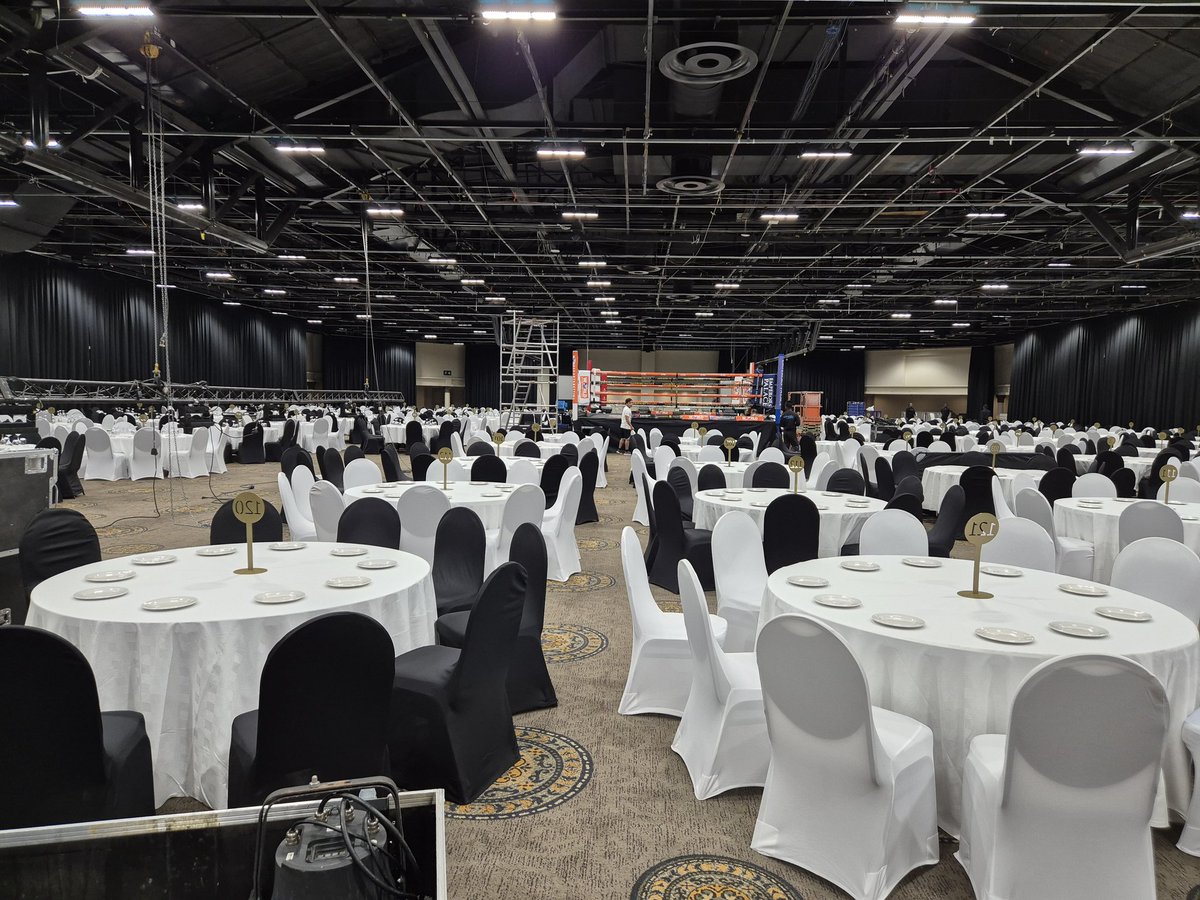 Jeffrey Ellis tweet media