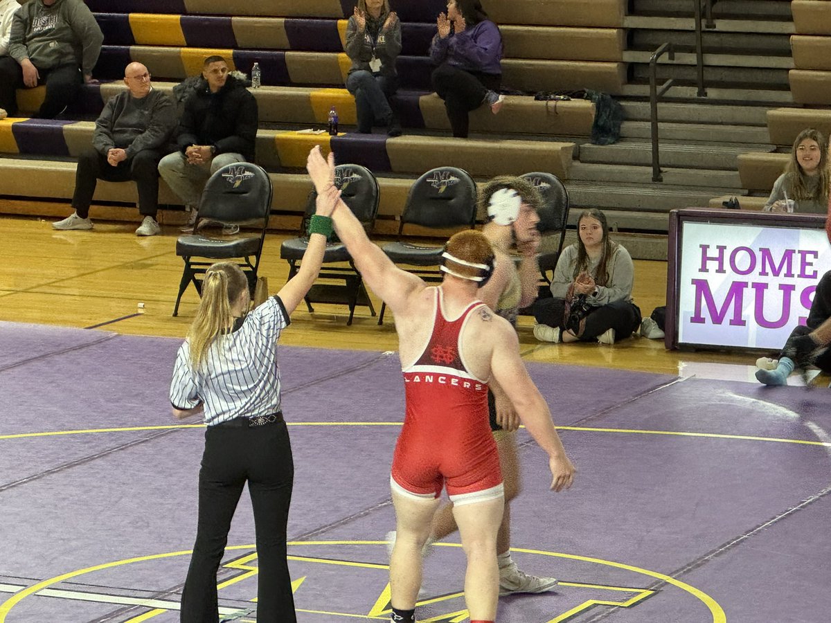 North Scott High School Wrestling tweet media