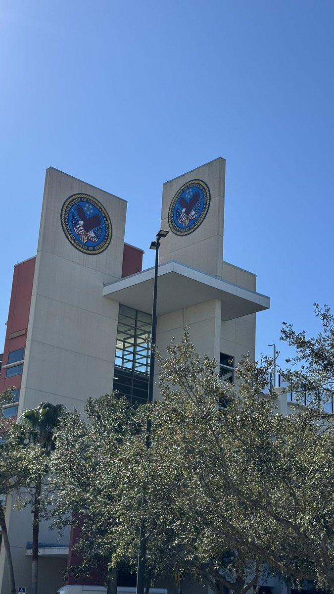 karinbuck's tweet photo. Impactful few days spent in beautiful Tampa with our friends and healthcare heroes @TGHCares. Then launched our @scalpcooling program @VeteransHealth in Tampa to the amazing staff that was so welcoming and excited to offer this side effect management treatment to their patients. https://t.co/TTONG7KrxY